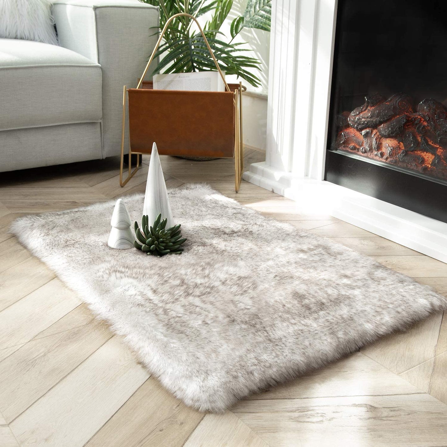 Ultra Soft Faux Rabbit Fur Rug, 2 x 3 Feet