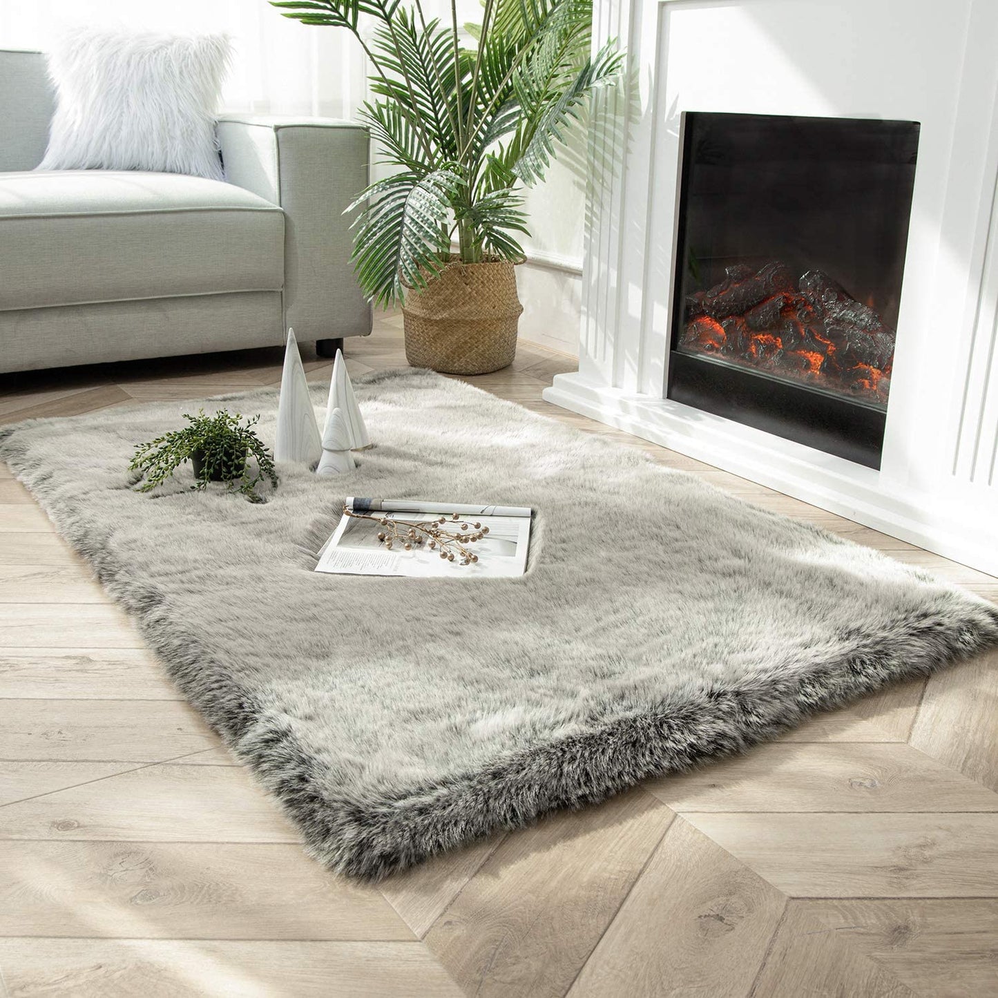 Ultra Soft Faux Rabbit Fur Rug, 2 x 3 Feet