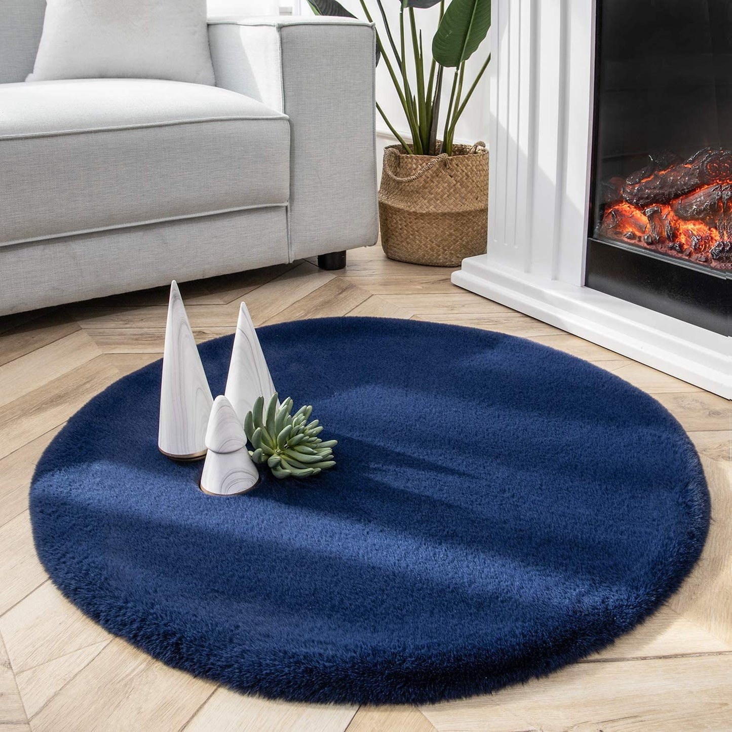 Ultra Soft Faux Rabbit Fur Rug, 2 x 3 Feet