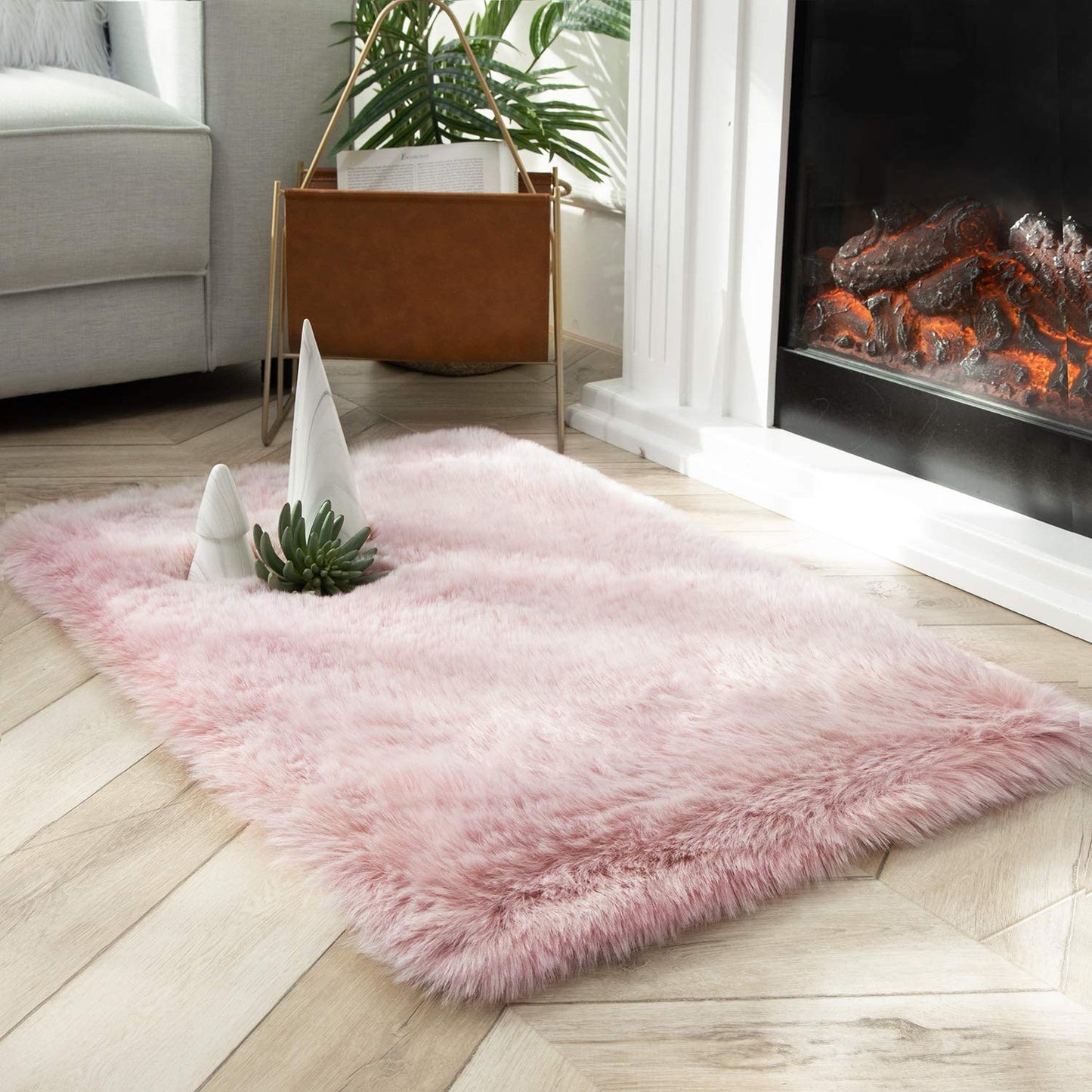 Ultra Soft Faux Rabbit Fur Rug, 2 x 3 Feet