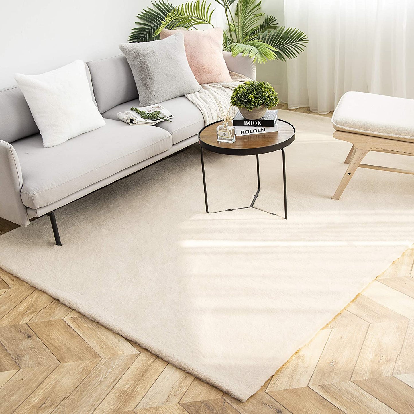 Ultra Soft Faux Rabbit Fur Rug, 2 x 3 Feet