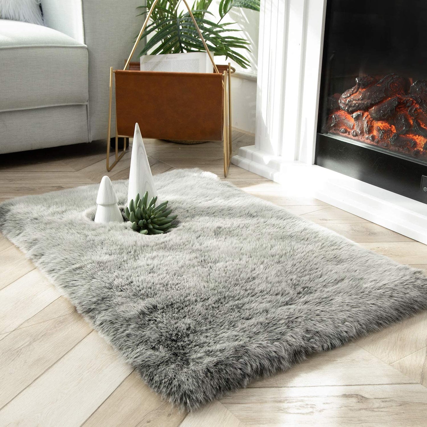 Ultra Soft Faux Rabbit Fur Rug, 2 x 3 Feet