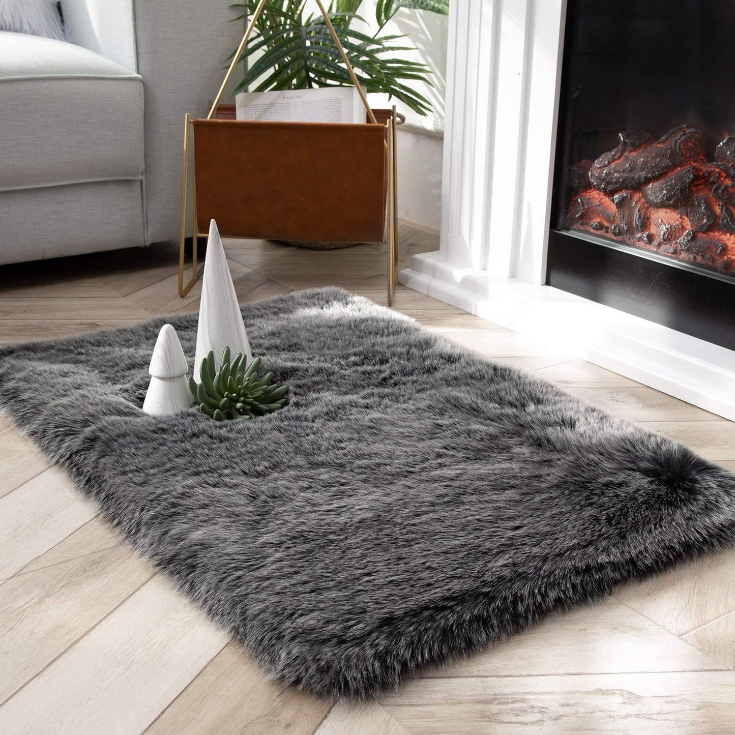 Ultra Soft Faux Rabbit Fur Rug, 2 x 3 Feet