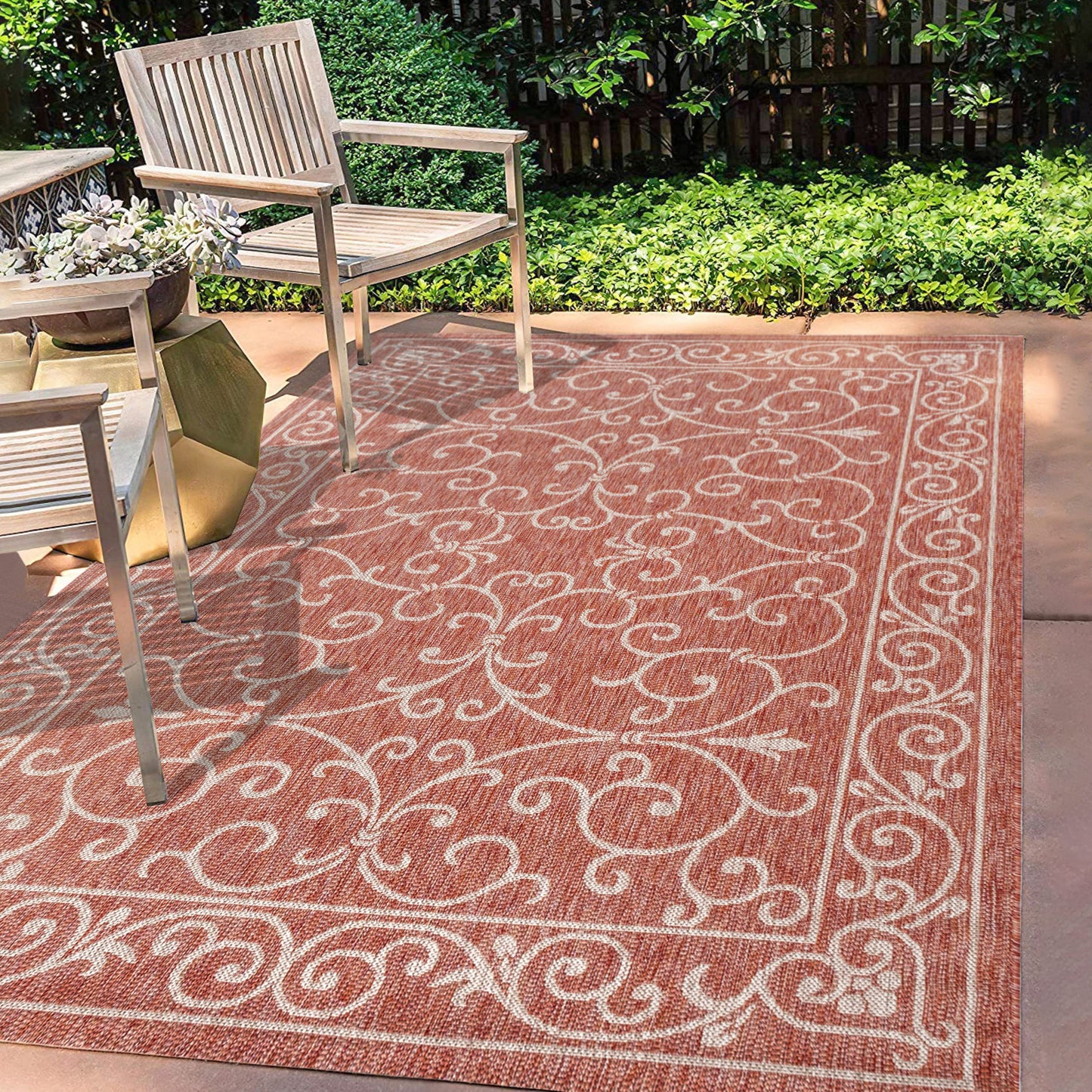 SMB106B-3 Charleston Vintage Filigree Textured Weave Indoor/Outdoor Red/Beige