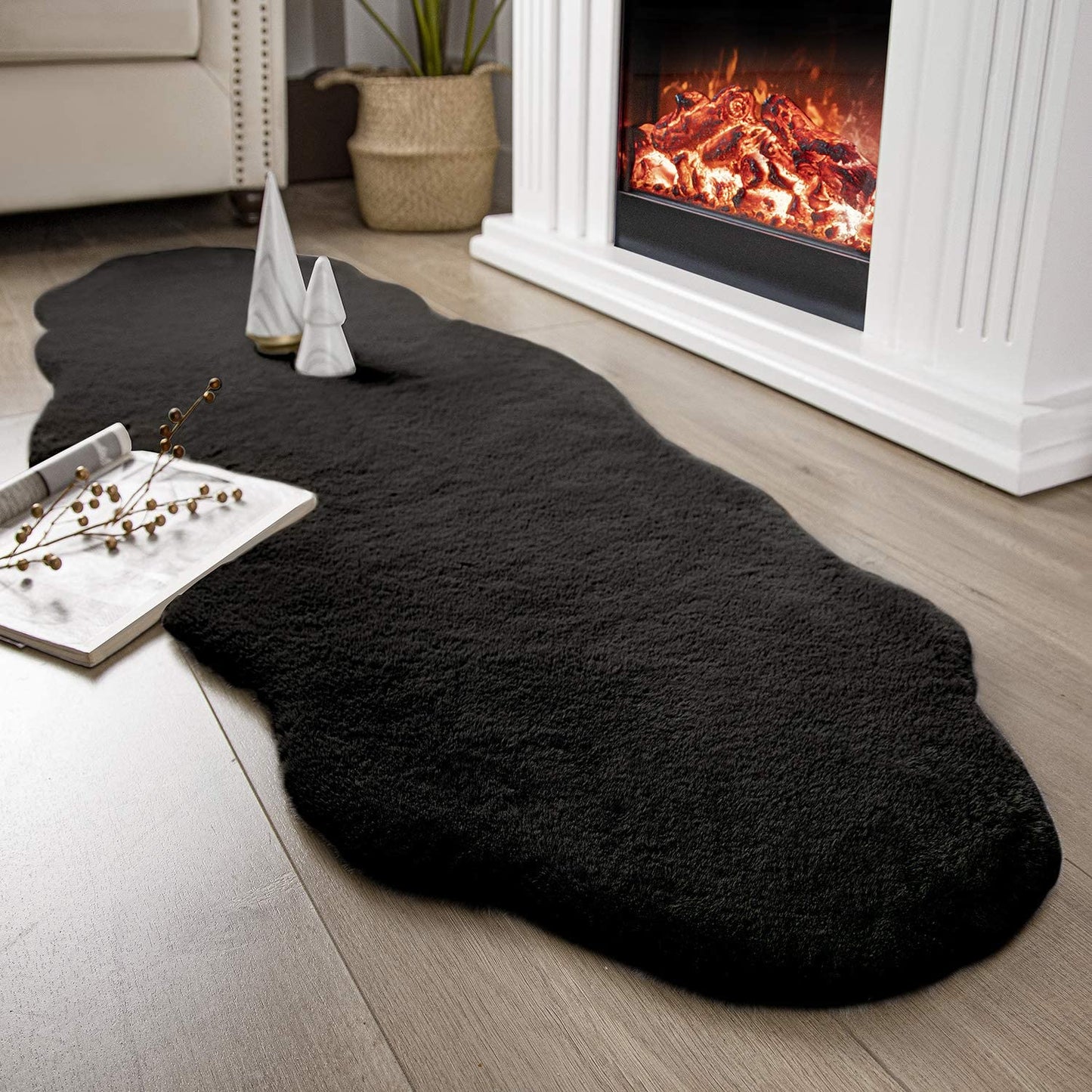 Ultra Soft Faux Rabbit Fur Rug, 2 x 3 Feet