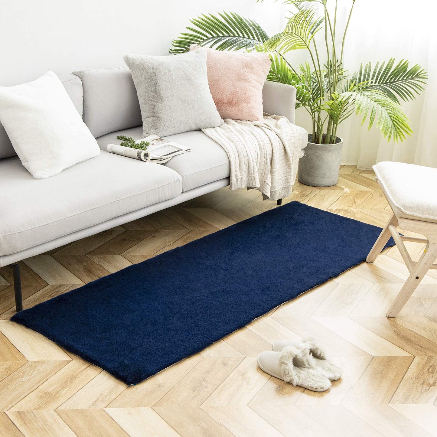 Ultra Soft Faux Rabbit Fur Rug, 2 x 3 Feet